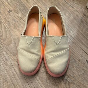 TOMS Mallows Slip On Shoes